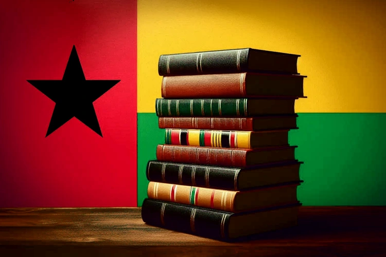 Bíblias com bandeira da Guiné-Bissau